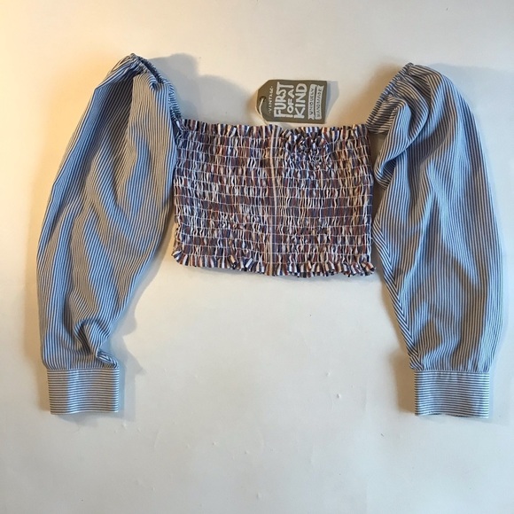 LF Furst of Kind Shirred Crop Top Sleeves NWT $120 - Picture 3 of 9